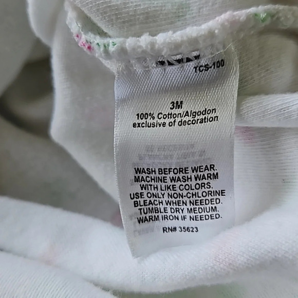 Carter's Just One Year Clover Kiss Me Romper Baby Girls 3M - Picture 9 of 9